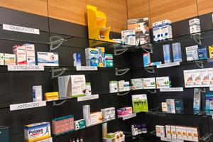 Arredo per farmacia Parafarmacia erboristeria