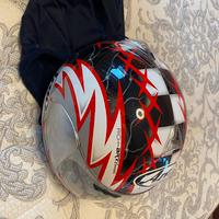 Casco arai