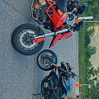 Ducati Haupermotard 1100