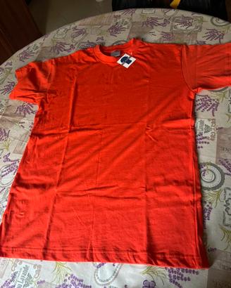 T-shirt manica corta