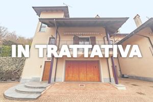 VILLA A SCHIERA D'ANGOLO A GIVOLETTO