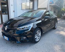 Clio TCe 100 CV GPL 5 porte ZEN RESTAILING