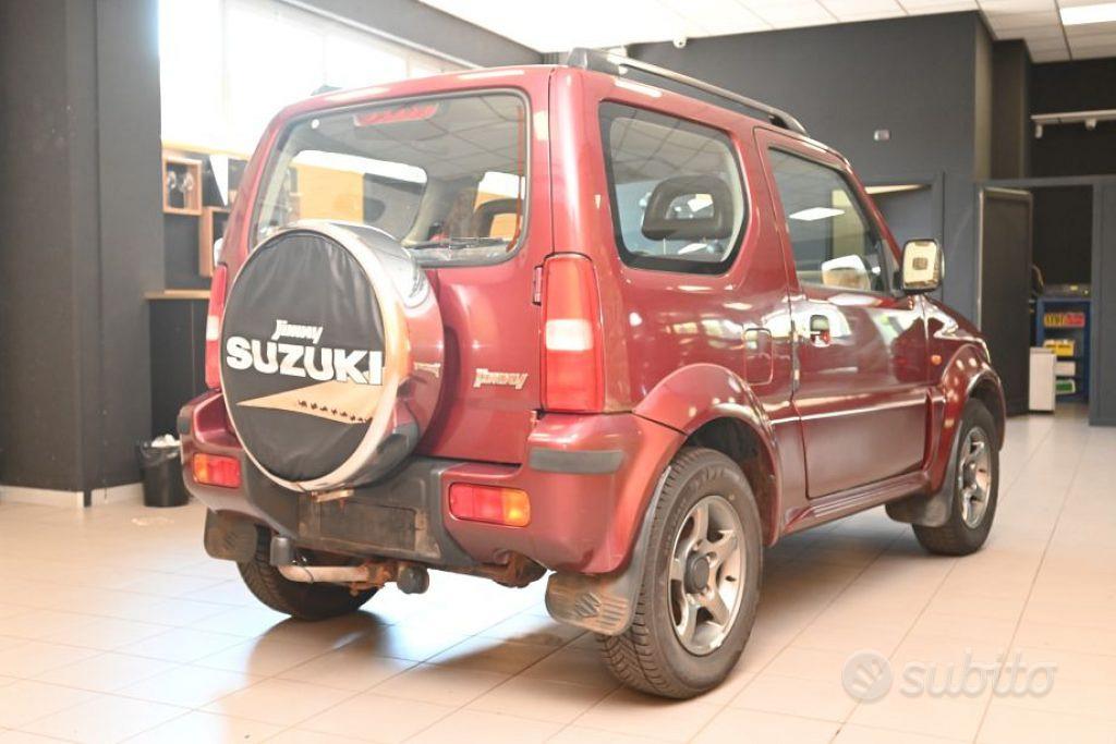 Suzuki Jimny 2000 photo 3