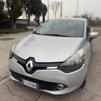 Renault Clio 1.2 75CV 5 porte