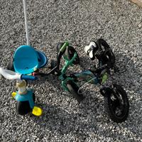 Biciclette e triciclo