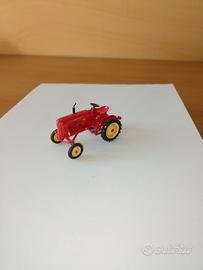 Modellino in metallo trattore Massey Harris Pony 