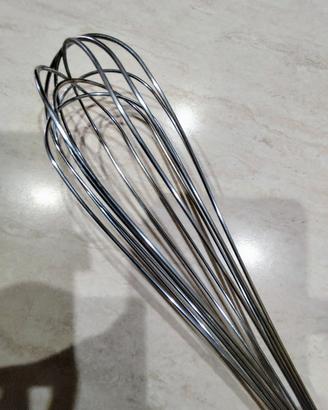 Utensile  frusta da cucina, sbattitore
