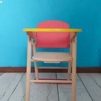 Seggiolone in legno gioco