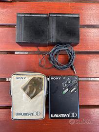 Sony WM-DD Walkman Cassette Player con Case Cover