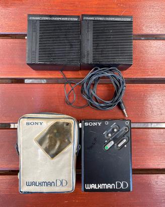 Sony WM-DD Walkman Cassette Player con Case Cover