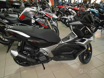Voge SR1 125 ADV