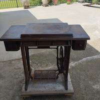 macchina da cucire SINGER