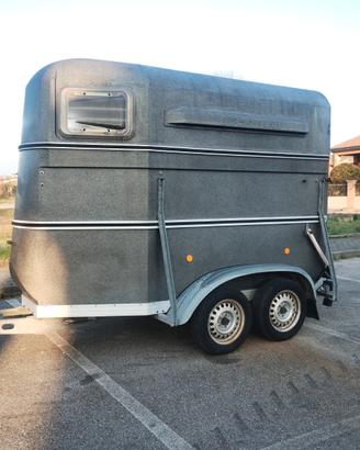 Trailer trasporto cavalli