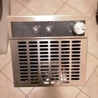 Sanificatore all'ozono da pavimento 