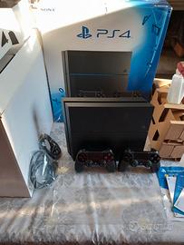 playstation 4  consolle ps4 2 pad  non trattabile 