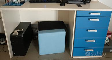 Cassettiera con ruote e Scrivania bianca e blu