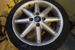 4 Gomme Ovation Estive + 4 cerchi in lega