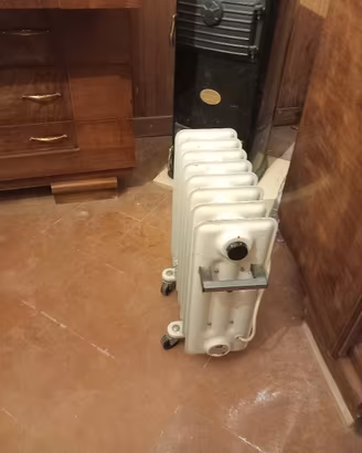 termosifone elettrico e stufa a gas