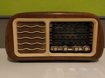 Radio Saturnia vintage (mod. 5609)