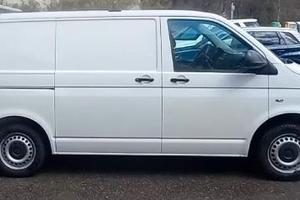 Volkswagen T5 transporter
