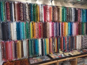 Oriagoattivita' di bigiotteria ben avviata