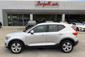 Volvo XC40 D4 AWD Geartronic Momentum