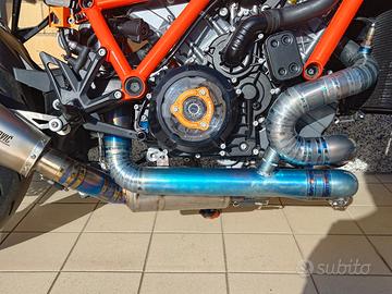 KTM SUPER DUKE SUPERDUKE 1390 CON 2000 KM