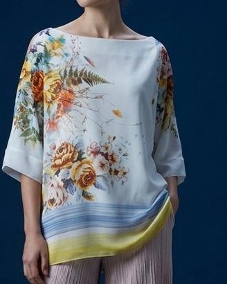 Blusa / Tunica Fluida a Fantasia Floreale e A Righ