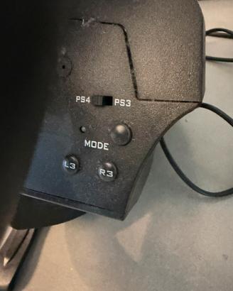 Thrustmaster T150 Ferrari volante e pedaliera PS