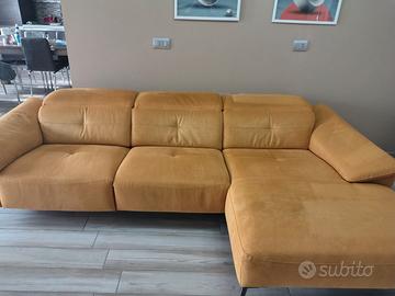 Divano 2 posti più penisola e relax