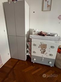 Armadio bimba/o + cassettone fasciatoio