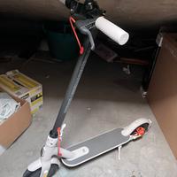 Monopattino Xiaomi Mi Electric Scooter 3 Grey