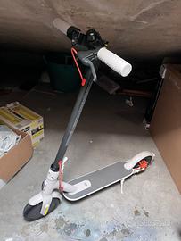 Monopattino Xiaomi Mi Electric Scooter 3 Grey