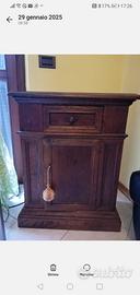 coppia comodini alti inizio 900