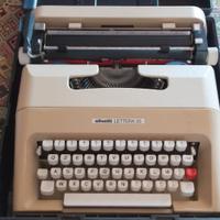 Macchina da scrivere