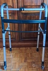 Deambulatore pieghevole