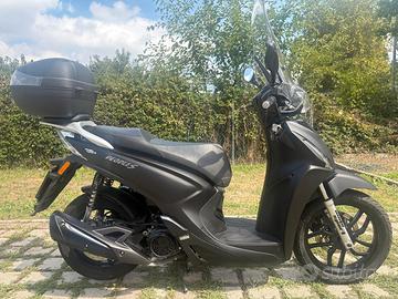 Kymco People 200i S