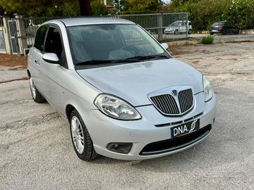 Lancia Ypsilon 1.2 Benzina Neopatentati Unicapropr