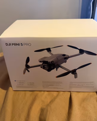 DJI MINI 5 PRO(fly more combo)1 anno care refresh