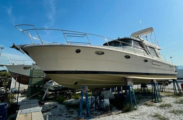 Riva 48 Superamerica cabinato 14 metri refit 2022