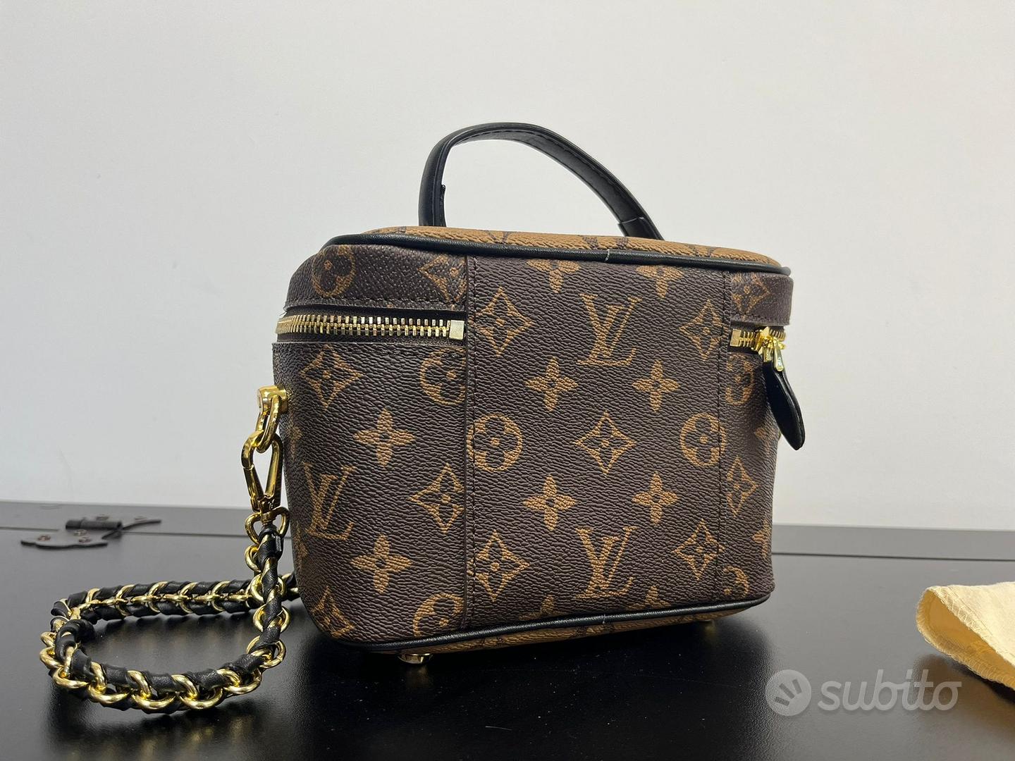 Borsa a secchiello Louis Vuitton usata - Abbigliamento e Accessori In  vendita a Cosenza