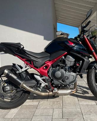 Honda CB750 Hornet (2023) nera