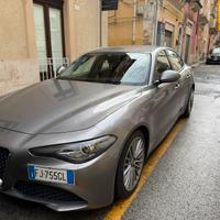 Alfa Romeo Giulia 2.2 180cv AT8 Super
