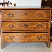 Cassettone antico dell'800