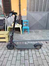 monopattino elettrico