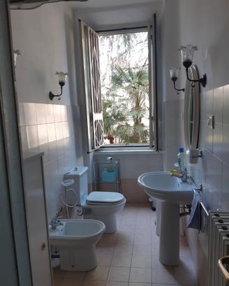 Stanza singola per studentessa/lavoratrice