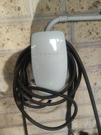 Tesla connettore