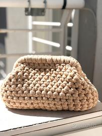 Borsa fatta a mano