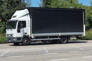 iveco 100e 21