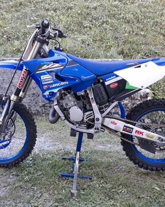 Yamaha YZ 125
